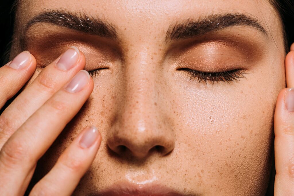 Dry versus Dehydrated Skin: (How to know which you’ve got, so you can treat it accordingly)